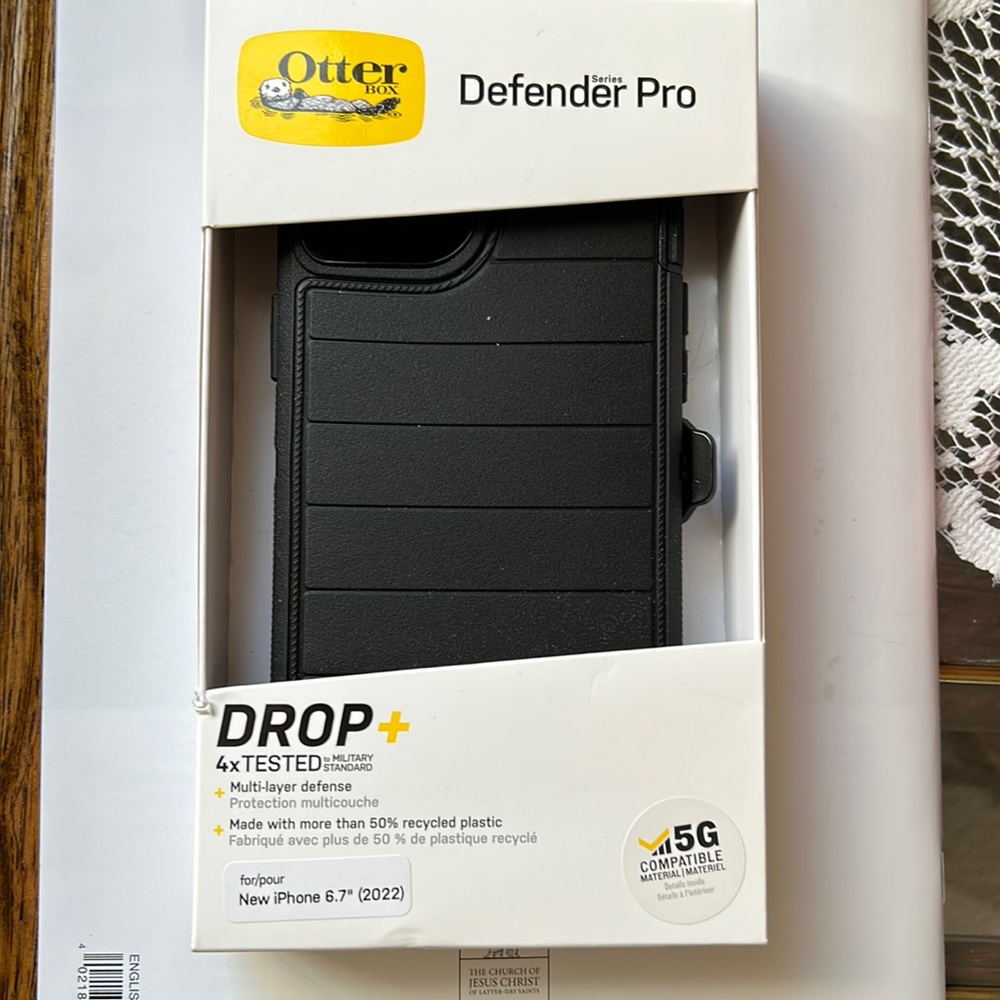 NIB never opened OtterBox Defender Pro iPhone 14 Plus